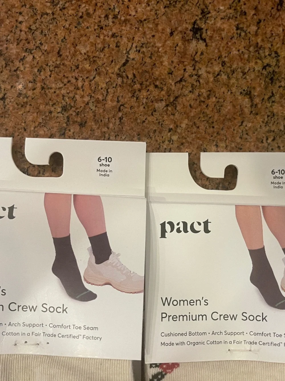 NEW! Pact Ditzy Holly  Premium Crew Socks Two Pair NWT!